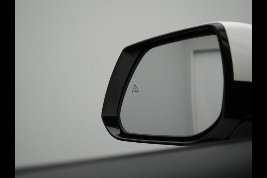 Kia Niro 1.6 GDi DynamicLine PHEV 182pk Dealer O.H SOH 96,2% | Adaptive Cruise | Camera | Sportstoelen & Stuur Verwarmd | Keyless | Pilot Assist | Blis | Navigatie | Virtual | DAB | Plug In Hybrid |