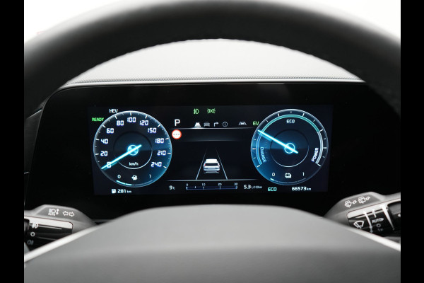 Kia Niro 1.6 GDi DynamicLine PHEV 182pk Dealer O.H SOH 96,2% | Adaptive Cruise | Camera | Sportstoelen & Stuur Verwarmd | Keyless | Pilot Assist | Blis | Navigatie | Virtual | DAB | Plug In Hybrid |