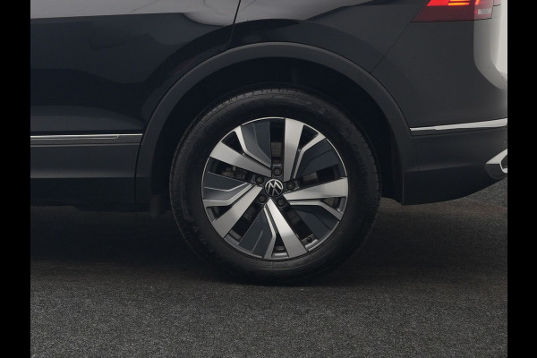 Volkswagen Tiguan 1.4 TSI eHybrid Elegance PHEV 245pk Dealer O.H | Panodak | Adaptive Cruise | 360 Camera | IQ Light | Alcantara Comforstoelen Massage & Verwarmd | Keyless | Apple Carplay | IQ Drive | Navigatie | Virtual | DAB | 18"L.M | Plug In Hybrid