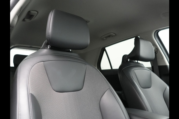 Kia Niro 1.6 GDi DynamicLine PHEV 182pk Dealer O.H | Adaptive Cruise | Camera | Sportstoelen & Stuur Verwarmd | Keyless | Pilot Assist | Blis | Navigatie | Virtual | DAB | Plug In Hybrid |