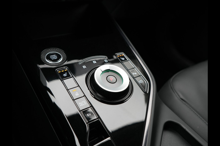 Kia Niro 1.6 GDi DynamicLine PHEV 182pk Dealer O.H | Adaptive Cruise | Camera | Sportstoelen & Stuur Verwarmd | Keyless | Pilot Assist | Blis | Navigatie | Virtual | DAB | Plug In Hybrid |