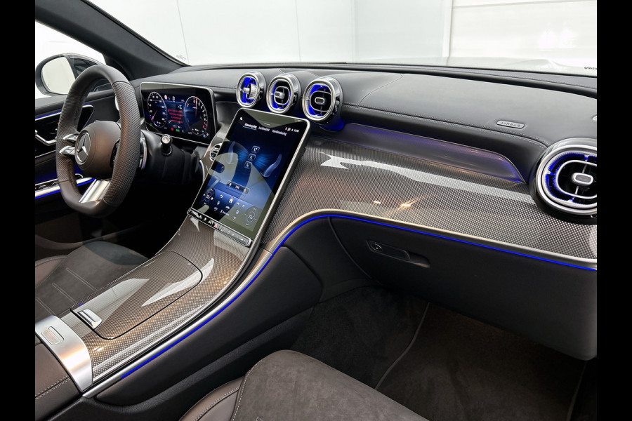 Mercedes-Benz GLC Coupé 300e 4MATIC Sport Edition | Premium pakket | Winterpakket | Nightpakket | Trekhaak | Panoramaschuifdak | 20 inch AMG velgen | AMG spoiler | 360°-camera | Augmented Reality navigatie |