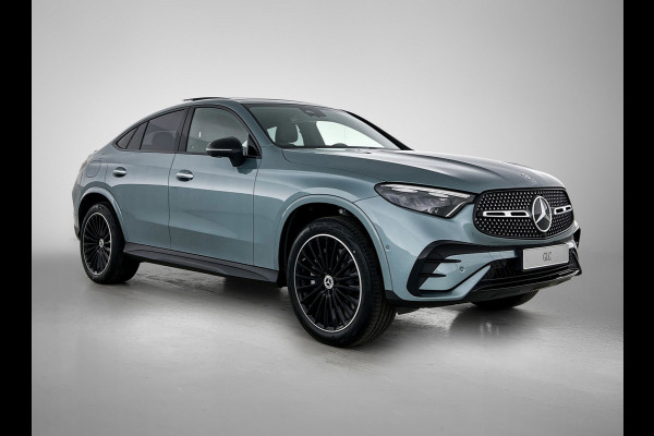 Mercedes-Benz GLC Coupé 300e 4MATIC Sport Edition | Premium pakket | Winterpakket | Nightpakket | Trekhaak | Panoramaschuifdak | 20 inch AMG velgen | AMG spoiler | 360°-camera | Augmented Reality navigatie |