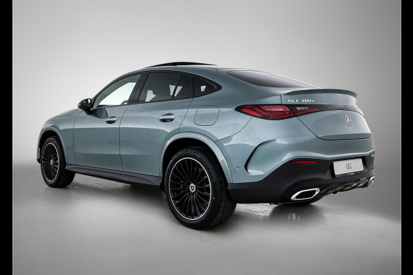 Mercedes-Benz GLC Coupé 300e 4MATIC Sport Edition | Premium pakket | Winterpakket | Nightpakket | Trekhaak | Panoramaschuifdak | 20 inch AMG velgen | AMG spoiler | 360°-camera | Augmented Reality navigatie |
