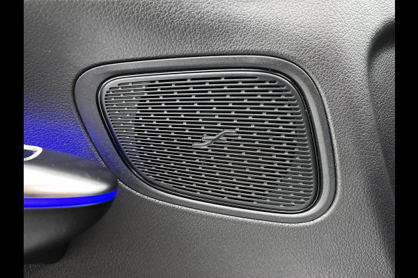 Mercedes-Benz GLC Coupé 300e 4MATIC Sport Edition | Premium pakket | Winterpakket | Nightpakket | Trekhaak | Panoramaschuifdak | 20 inch AMG velgen | AMG spoiler | 360°-camera | Augmented Reality navigatie |