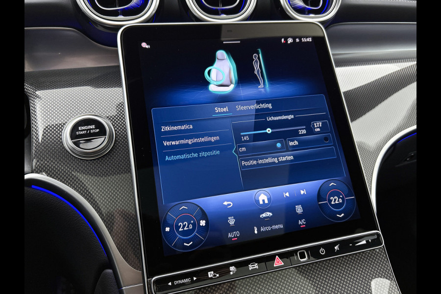 Mercedes-Benz GLC Coupé 300e 4MATIC Sport Edition | Premium pakket | Winterpakket | Nightpakket | Trekhaak | Panoramaschuifdak | 20 inch AMG velgen | AMG spoiler | 360°-camera | Augmented Reality navigatie |