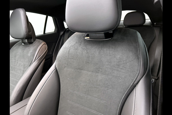 Mercedes-Benz GLC Coupé 300e 4MATIC Sport Edition | Premium pakket | Winterpakket | Nightpakket | Trekhaak | Panoramaschuifdak | 20 inch AMG velgen | AMG spoiler | 360°-camera | Augmented Reality navigatie |