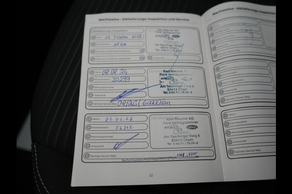 Ford Kuga 2.5 Titanium PHEV 225pk Dealer O.H | Camera | Keyless | Cruise Control | Sportstoelen & Stuur Verwarmd | Navigatie | Virtual | DAB | 17"L.M | Plug In Hybrid