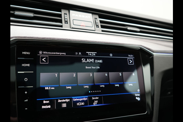 Volkswagen Passat Variant 1.4 TSI GTE Business PHEV 218pk Dealer O.H | Panodak | Adaptive Cruise | 360 Camera | IQ Light | Lederen Sportstoelen Massage & Verwarmd | Blis | Keyless | Apple Carplay | Navigatie | Virtual | DAB | 18"L.M | IQ Drive | Plug In Hybrid |