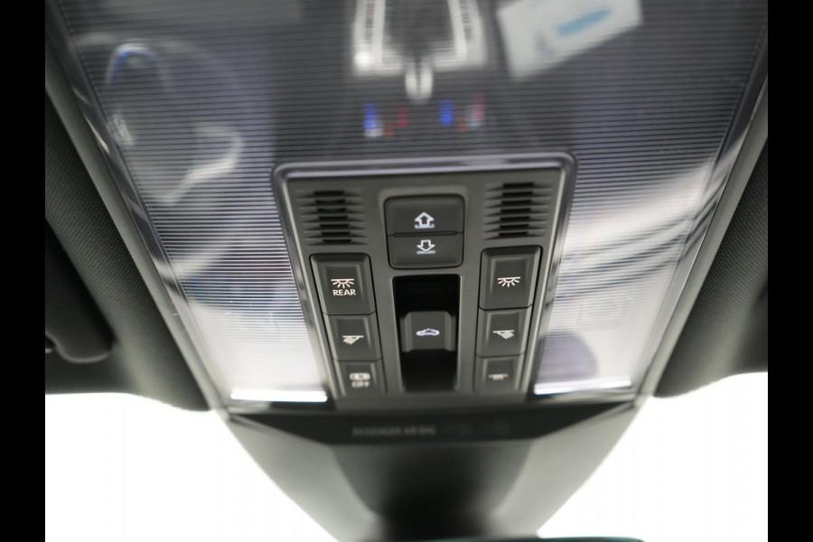 Volkswagen Passat Variant 1.4 TSI GTE Business PHEV 218pk Dealer O.H | Panodak | Adaptive Cruise | 360 Camera | IQ Light | Lederen Sportstoelen Massage & Verwarmd | Blis | Keyless | Apple Carplay | Navigatie | Virtual | DAB | 18"L.M | IQ Drive | Plug In Hybrid |