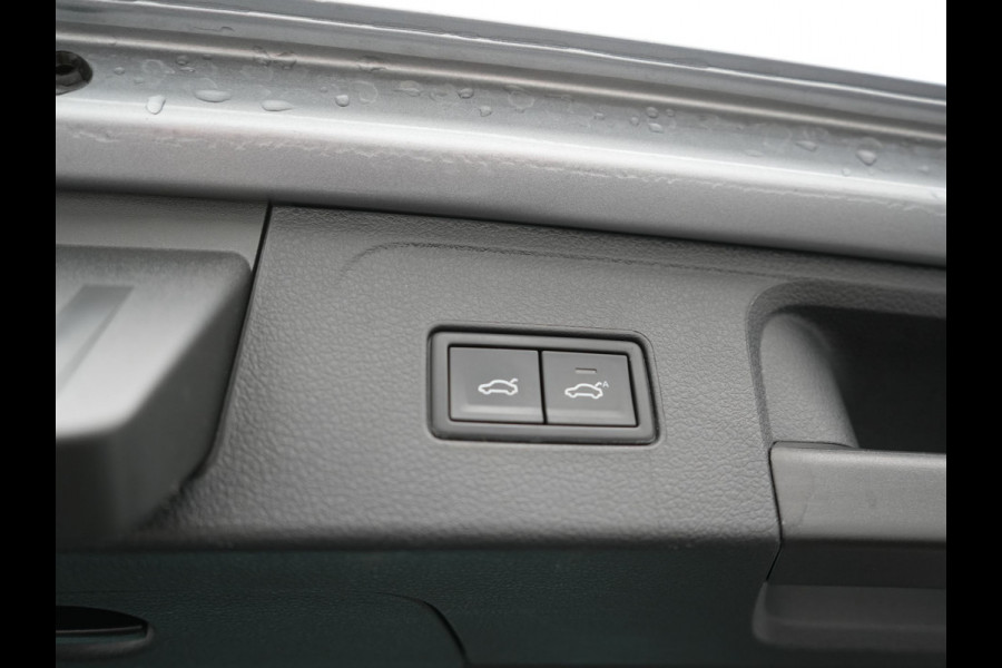 Volkswagen Passat Variant 1.4 TSI GTE Business PHEV 218pk Dealer O.H | Panodak | Adaptive Cruise | 360 Camera | IQ Light | Lederen Sportstoelen Massage & Verwarmd | Blis | Keyless | Apple Carplay | Navigatie | Virtual | DAB | 18"L.M | IQ Drive | Plug In Hybrid |