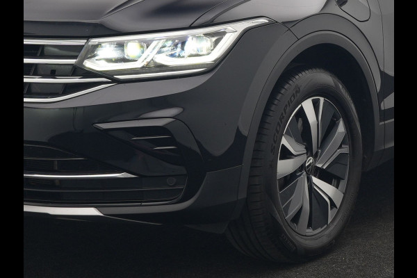 Volkswagen Tiguan 1.4 TSI eHybrid Elegance PHEV 245pk Dealer O.H | Panodak | Adaptive Cruise | 360 Camera | IQ Light | Alcantara Comforstoelen Massage & Verwarmd | Keyless | Apple Carplay | IQ Drive | Navigatie | Virtual | DAB | 18"L.M | Plug In Hybrid