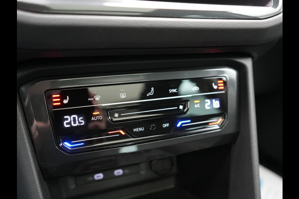 Volkswagen Tiguan 1.4 TSI eHybrid Elegance PHEV 245pk Dealer O.H | Panodak | Adaptive Cruise | 360 Camera | IQ Light | Alcantara Comforstoelen Massage & Verwarmd | Keyless | Apple Carplay | IQ Drive | Navigatie | Virtual | DAB | 18"L.M | Plug In Hybrid