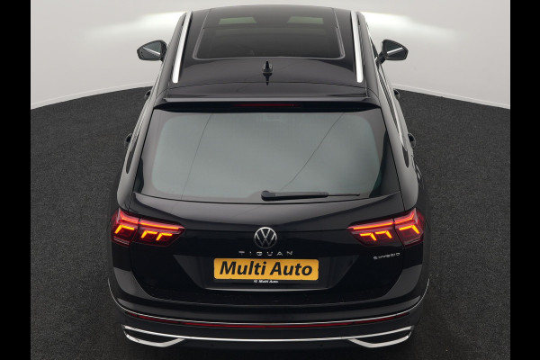 Volkswagen Tiguan 1.4 TSI eHybrid Elegance PHEV 245pk Dealer O.H | Panodak | Adaptive Cruise | 360 Camera | IQ Light | Alcantara Comforstoelen Massage & Verwarmd | Keyless | Apple Carplay | IQ Drive | Navigatie | Virtual | DAB | 18"L.M | Plug In Hybrid