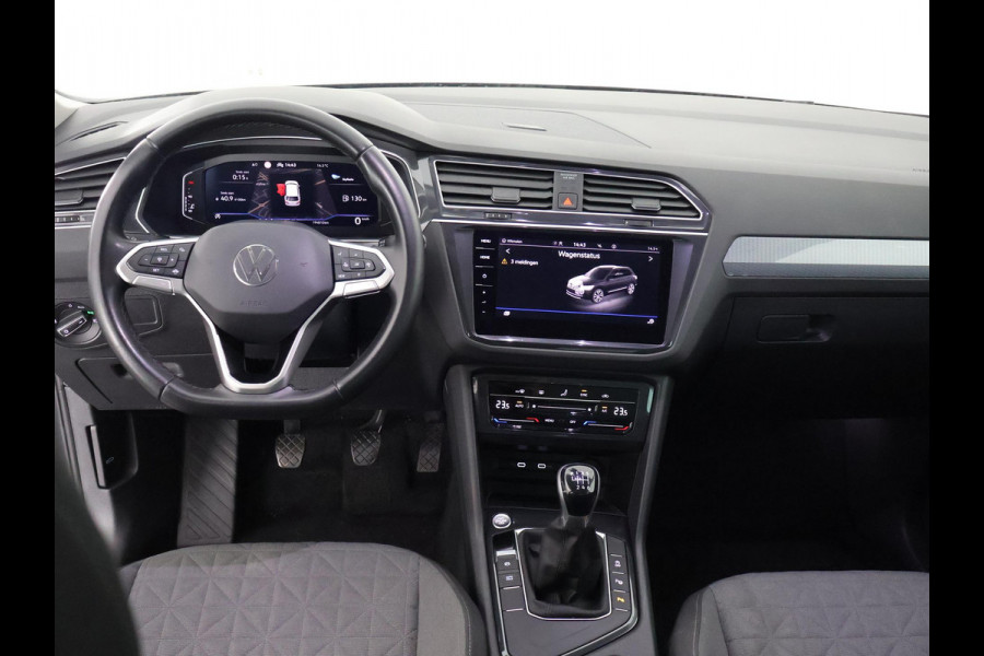 Volkswagen Tiguan 1.5 TSI Life Business | Navigatie | Camera | Cruise Control Adaptieve |