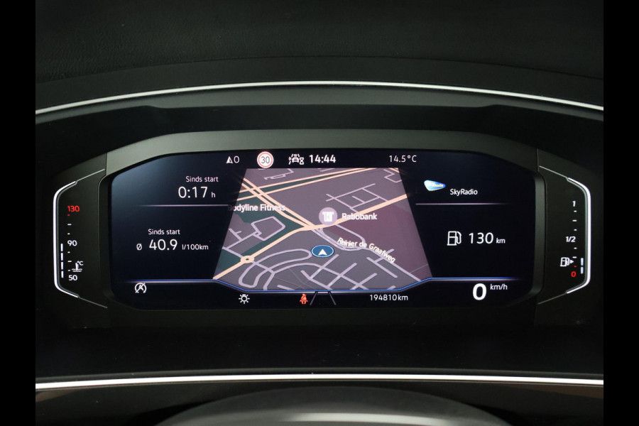 Volkswagen Tiguan 1.5 TSI Life Business | Navigatie | Camera | Cruise Control Adaptieve |