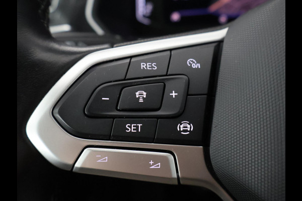 Volkswagen Tiguan 1.5 TSI Life Business | Navigatie | Camera | Cruise Control Adaptieve |