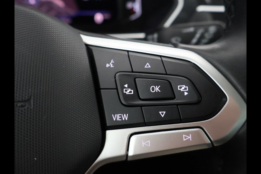Volkswagen Tiguan 1.5 TSI Life Business | Navigatie | Camera | Cruise Control Adaptieve |