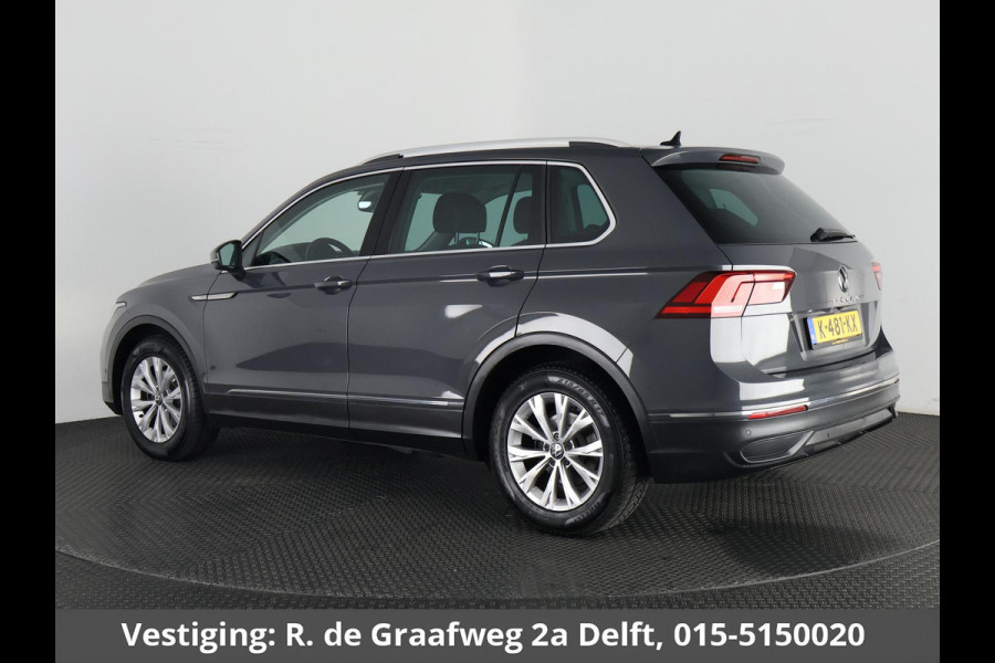 Volkswagen Tiguan 1.5 TSI Life Business | Navigatie | Camera | Cruise Control Adaptieve |