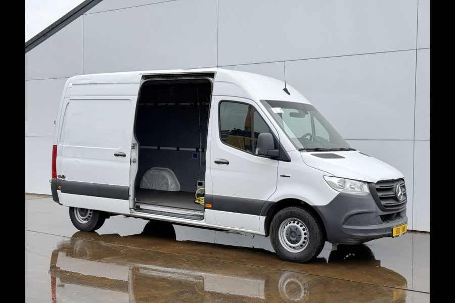 Mercedes-Benz eSprinter 312 55kWh 168km WLTP 93.1% (SOH) 80kw Snelladen L2H2 Climate Control Camera Stoelverwarming Laadkabel