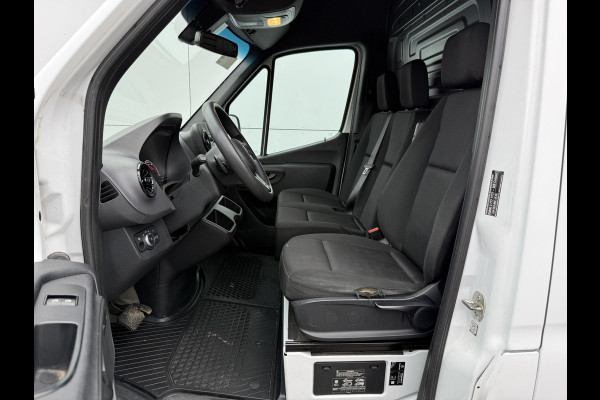 Mercedes-Benz eSprinter 312 55kWh 168km WLTP 93.1% (SOH) 80kw Snelladen L2H2 Climate Control Camera Stoelverwarming Laadkabel