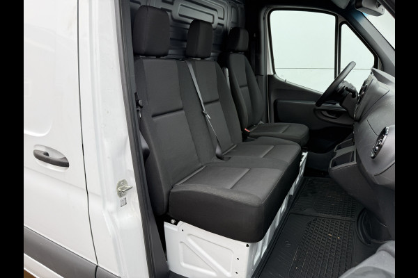 Mercedes-Benz eSprinter 312 55kWh 168km WLTP 93.1% (SOH) 80kw Snelladen L2H2 Climate Control Camera Stoelverwarming Laadkabel