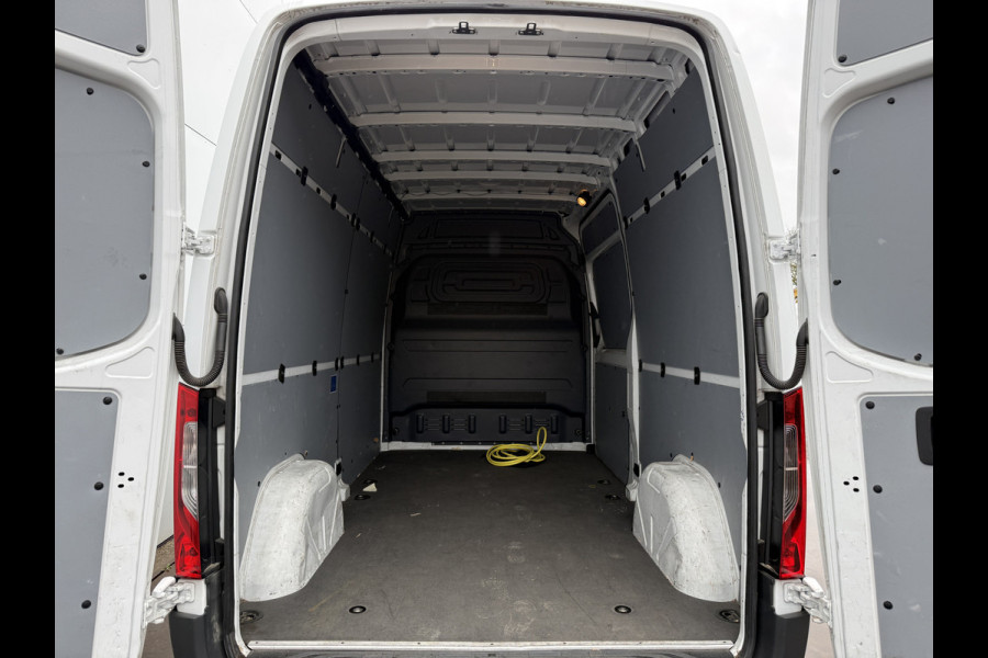Mercedes-Benz eSprinter 312 55kWh 168km WLTP 93.1% (SOH) 80kw Snelladen L2H2 Climate Control Camera Stoelverwarming Laadkabel