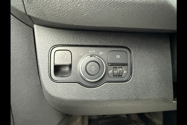 Mercedes-Benz eSprinter 312 55kWh 168km WLTP 93.1% (SOH) 80kw Snelladen L2H2 Climate Control Camera Stoelverwarming Laadkabel