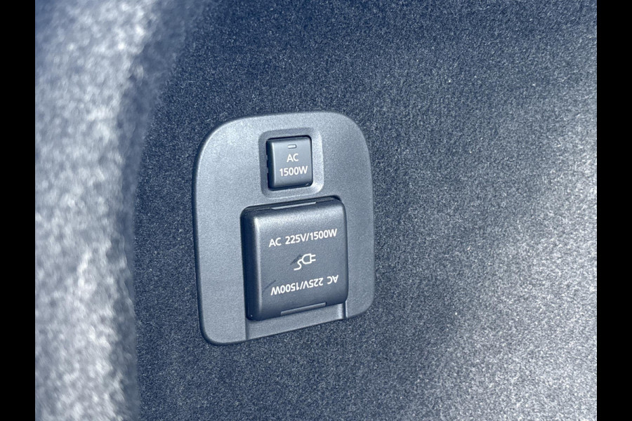 Mazda CX-60 2.5 e-SkyActiv PHEV Homura | Panoramadak | Adaptive Cruise | 360 Camera | Elek. Achterklep | Stoel- Verwarming & Ventilatie | BTW Auto |