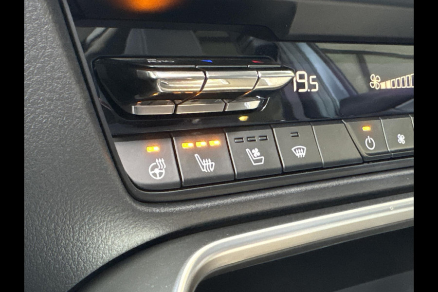 Mazda CX-60 2.5 e-SkyActiv PHEV Homura | Panoramadak | Adaptive Cruise | 360 Camera | Elek. Achterklep | Stoel- Verwarming & Ventilatie | BTW Auto |