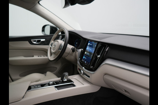 Volvo XC60 T6 AWD Inscription PHEV 350pk Dealer O.H | Panodak | Adaptive Cruise | Harman / Kardon | Lederen Sportstoelen Memory & Verwarmd | Google Assistant | Apple Carplay | Keyless | Full LED | Pilot Assist | Navigatie | Virtual | DAB |