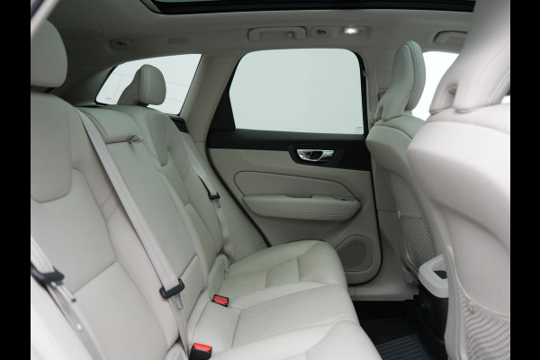 Volvo XC60 T6 AWD Inscription PHEV 350pk Dealer O.H | Panodak | Adaptive Cruise | Harman / Kardon | Lederen Sportstoelen Memory & Verwarmd | Google Assistant | Apple Carplay | Keyless | Full LED | Pilot Assist | Navigatie | Virtual | DAB |