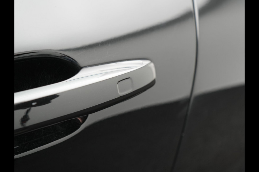 Volvo XC60 T6 AWD Inscription PHEV 350pk Dealer O.H | Panodak | Adaptive Cruise | Harman / Kardon | Lederen Sportstoelen Memory & Verwarmd | Google Assistant | Apple Carplay | Keyless | Full LED | Pilot Assist | Navigatie | Virtual | DAB |