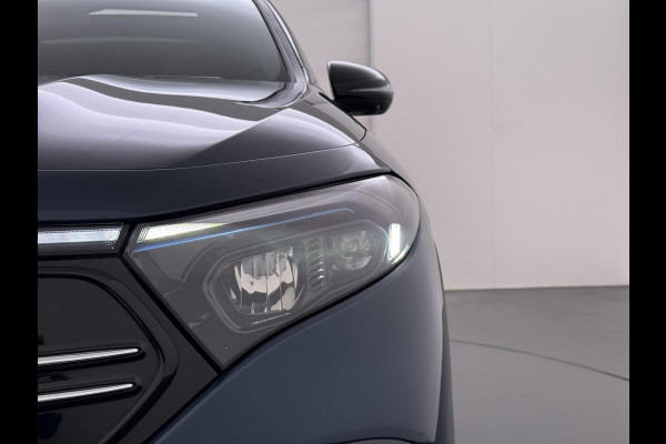 Mercedes-Benz EQA 250 AMG Line 67 kWh VAN € 34.900,- NU VOOR SLECHTS € 31.877,- | UW LENTEVOORDEEL € 4.023,-! | SOH 94% | DISTRONIC ADAPTIVE CRUISE | PANORAMADAK | 360 CAMERA | SFEERVERLICHTING | RIJKLAAR MET 12 MND BOVAG GARANTIE