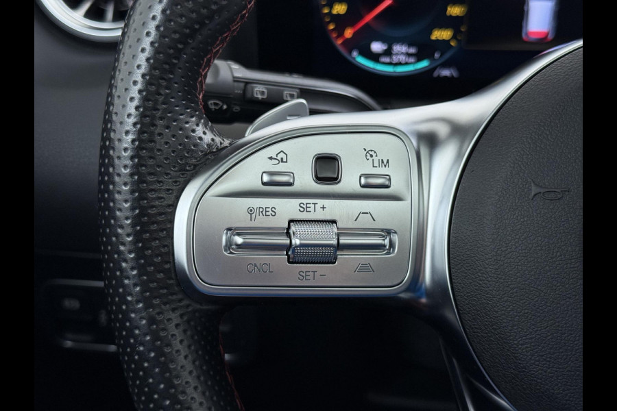 Mercedes-Benz EQA 250 AMG Line 67 kWh VAN € 34.900,- NU VOOR SLECHTS € 31.877,- | UW LENTEVOORDEEL € 4.023,-! | SOH 94% | DISTRONIC ADAPTIVE CRUISE | PANORAMADAK | 360 CAMERA | SFEERVERLICHTING | RIJKLAAR MET 12 MND BOVAG GARANTIE