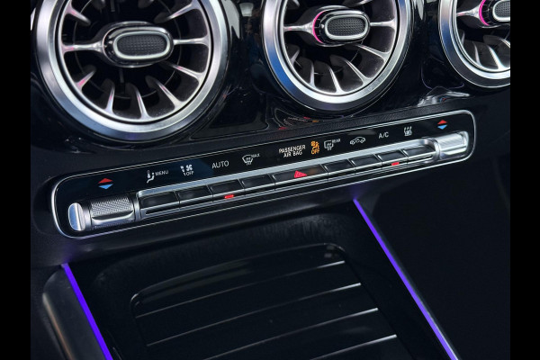 Mercedes-Benz EQA 250 AMG Line 67 kWh VAN € 34.900,- NU VOOR SLECHTS € 31.877,- | UW LENTEVOORDEEL € 4.023,-! | SOH 94% | DISTRONIC ADAPTIVE CRUISE | PANORAMADAK | 360 CAMERA | SFEERVERLICHTING | RIJKLAAR MET 12 MND BOVAG GARANTIE