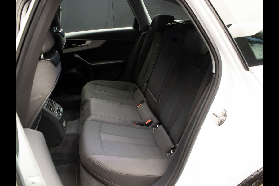 Audi A4 Avant 35 TFSI Business Edition Sport (APPLE CARPLAY,NAVI,MATRIX,CAMERA,PDC,DIGITAL COCKPIT,CLIMATE,SPORTSTOELEN,LM VELGEN)