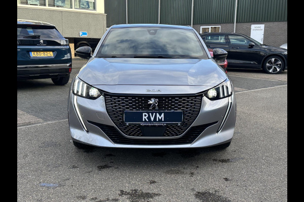 Peugeot e-208 EV GT Pack 50 kWh VAN € 17.900,- VOOR € 16.440,- UW LENTEVOORDEEL € 1.460,-! | 3- FASE LADER | STOELVERWARMING  | CAMERA | PANOROMA DAK |  RIJKLAAR 12 MND BOVAG GARANTIE |