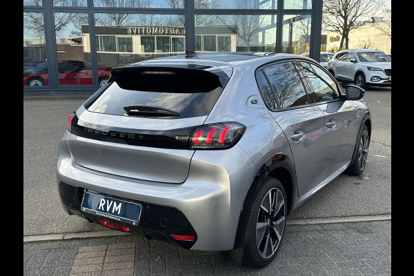 Peugeot e-208 EV GT Pack 50 kWh VAN € 17.900,- VOOR € 16.440,- UW LENTEVOORDEEL € 1.460,-! | 3- FASE LADER | STOELVERWARMING  | CAMERA | PANOROMA DAK |  RIJKLAAR 12 MND BOVAG GARANTIE |