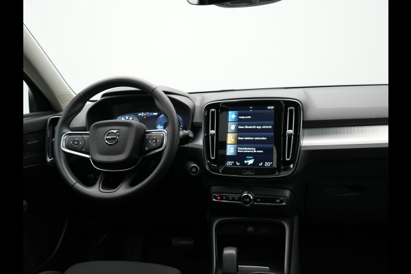 Volvo XC40 T4 Recharge Inscription PHEV 211pk Dealer O.H | Trekhaak Af Fabriek | Panodak | Harman / Kardon | Camera | Sportstoelen Memory & Verwarmd | Cruise Control | Keyless | Apple Carplay | Verwarmd Stuur | Navigatie | Virtual | DAB | 18"L.M | Plug In Hybrid |