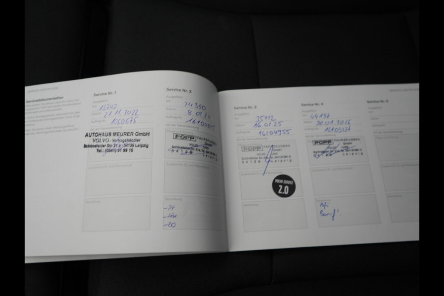 Volvo XC40 T4 Recharge Inscription PHEV 211pk Dealer O.H | Trekhaak Af Fabriek | Panodak | Harman / Kardon | Camera | Sportstoelen Memory & Verwarmd | Cruise Control | Keyless | Apple Carplay | Verwarmd Stuur | Navigatie | Virtual | DAB | 18"L.M | Plug In Hybrid |