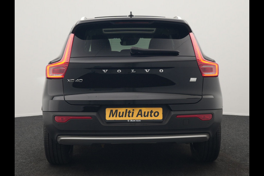 Volvo XC40 T4 Recharge Inscription PHEV 211pk Dealer O.H | Trekhaak Af Fabriek | Panodak | Harman / Kardon | Camera | Sportstoelen Memory & Verwarmd | Cruise Control | Keyless | Apple Carplay | Verwarmd Stuur | Navigatie | Virtual | DAB | 18"L.M | Plug In Hybrid |