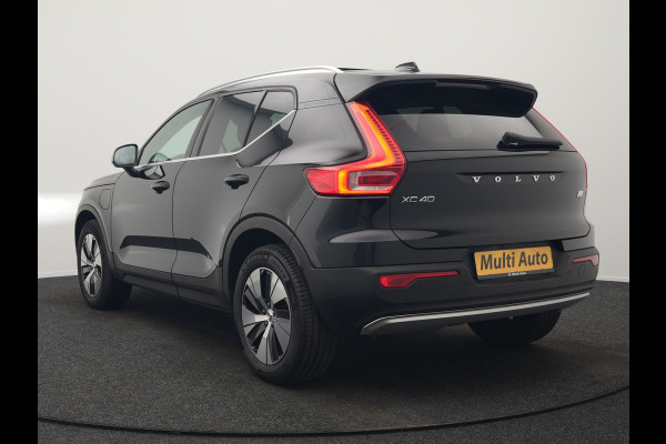 Volvo XC40 T4 Recharge Inscription PHEV 211pk Dealer O.H | Trekhaak Af Fabriek | Panodak | Harman / Kardon | Camera | Sportstoelen Memory & Verwarmd | Cruise Control | Keyless | Apple Carplay | Verwarmd Stuur | Navigatie | Virtual | DAB | 18"L.M | Plug In Hybrid |