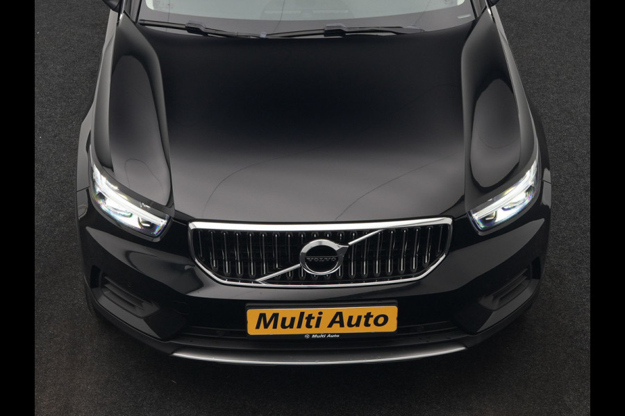 Volvo XC40 T4 Recharge Inscription PHEV 211pk Dealer O.H | Trekhaak Af Fabriek | Panodak | Harman / Kardon | Camera | Sportstoelen Memory & Verwarmd | Cruise Control | Keyless | Apple Carplay | Verwarmd Stuur | Navigatie | Virtual | DAB | 18"L.M | Plug In Hybrid |