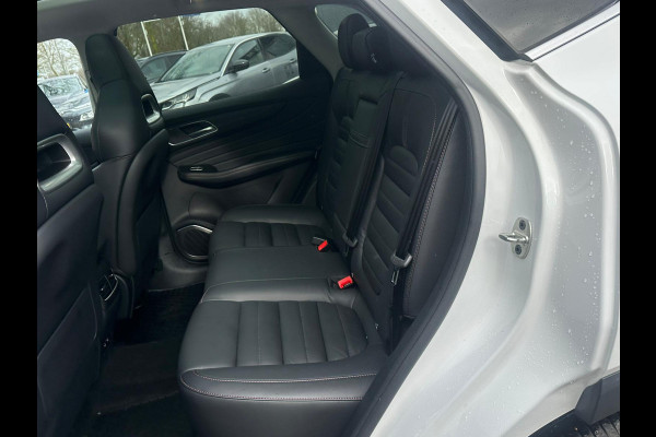 MG EHS 1.5 TGDI Luxury VAN € 26.900,- VOOR € 22.877,- UW LENTEVOORDEEL € 4.023,-! | PHEV | MEGA COMPLEET! | COMPLETE HISTORIE AANWEZIG | FABRIEKSGARANTIE T/M 11-2030 | 52km WLTP ELECTR RIJBEREIK, TOTAAL RIJBEREIK TOT 1.000km!