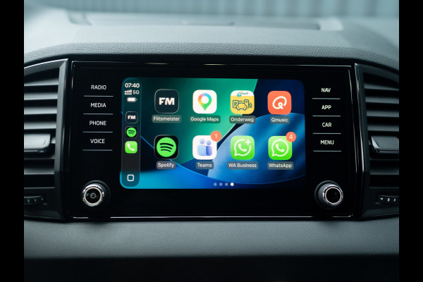 Škoda Karoq 1.5 TSI ACT Sportline Business | Elk. A-klep | Camera | Lane Assist | Stoel & Stuur verw. | Prijs Rijklaar!!