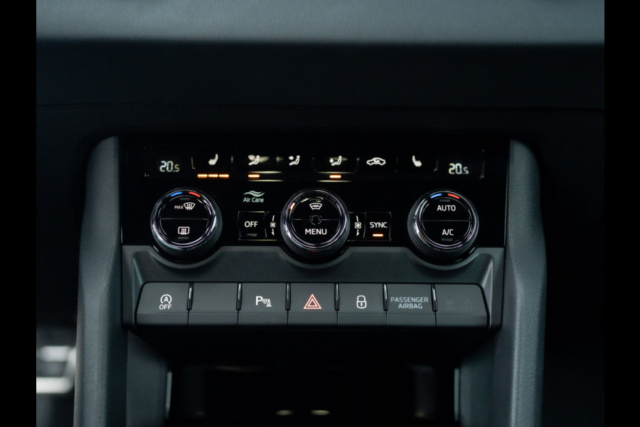 Škoda Karoq 1.5 TSI ACT Sportline Business | Elk. A-klep | Camera | Lane Assist | Stoel & Stuur verw. | Prijs Rijklaar!!