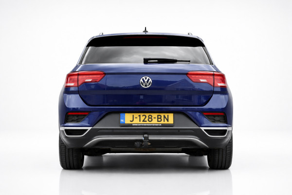 Volkswagen T-Roc 1.0 TSI | VIRTUAL COCKPIT | TREKHAAK | APPLE CARPLAY | ANDROID AUTO | ADAPTIEVE CRUISE CONTROLE | NAP