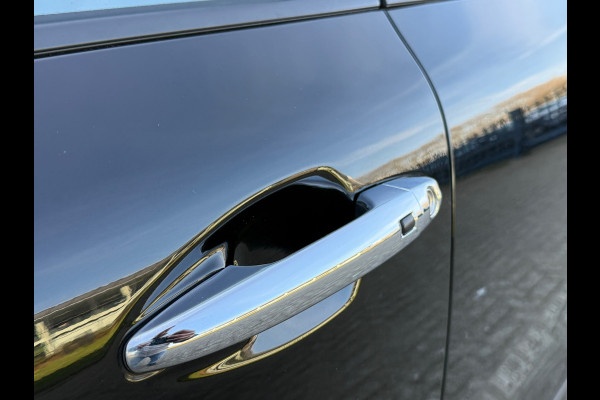 Kia Niro 1.6 GDi Hybrid ExecutiveLine Schuifdak|Stoelventilatie|Keyless|Trekhaak