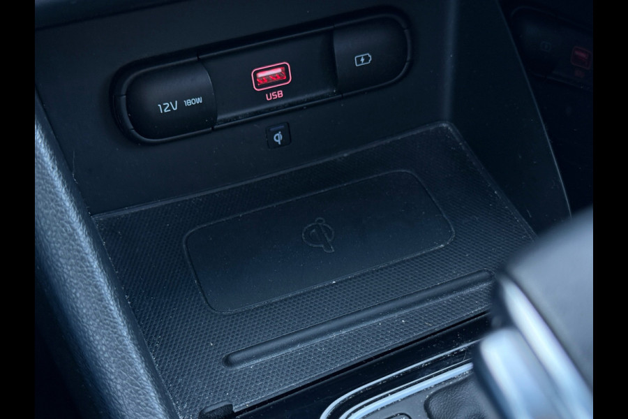 Kia Niro 1.6 GDi Hybrid ExecutiveLine Schuifdak|Stoelventilatie|Keyless|Trekhaak